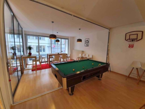 FirstPoint salle de réunion décontractée / billard / baby-foot